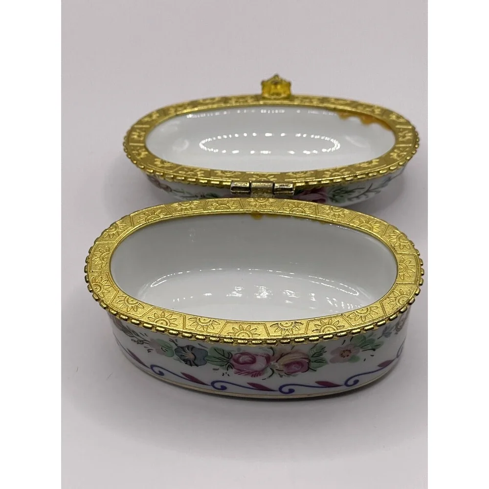 Box Lot of 2 Vintage Porcelain Top Painted‎ Hinged Trinket Pill Boxes Stash Box